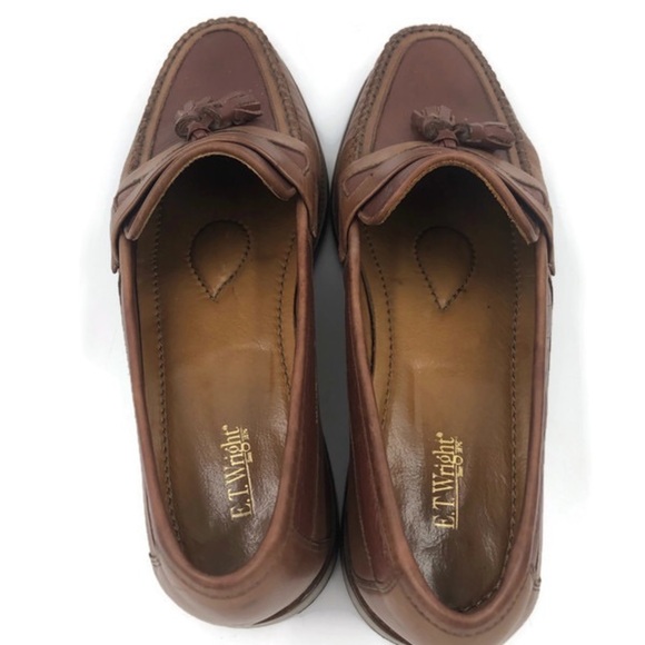 E.T. Wright Beige Brown Leather Tassle Loafer - Picture 6 of 8